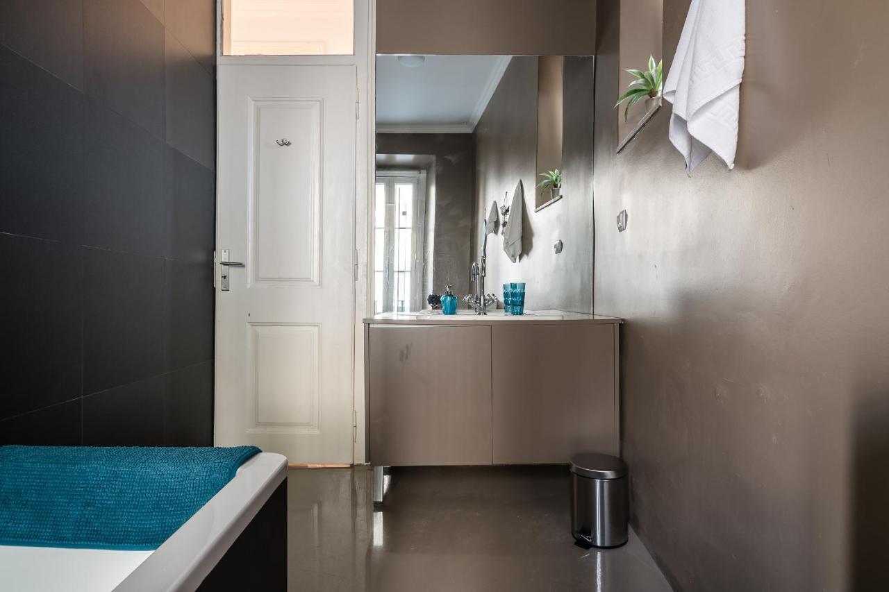 Elegant 3 Bedroom Flat With View In Principe Real Lisbon Exterior photo