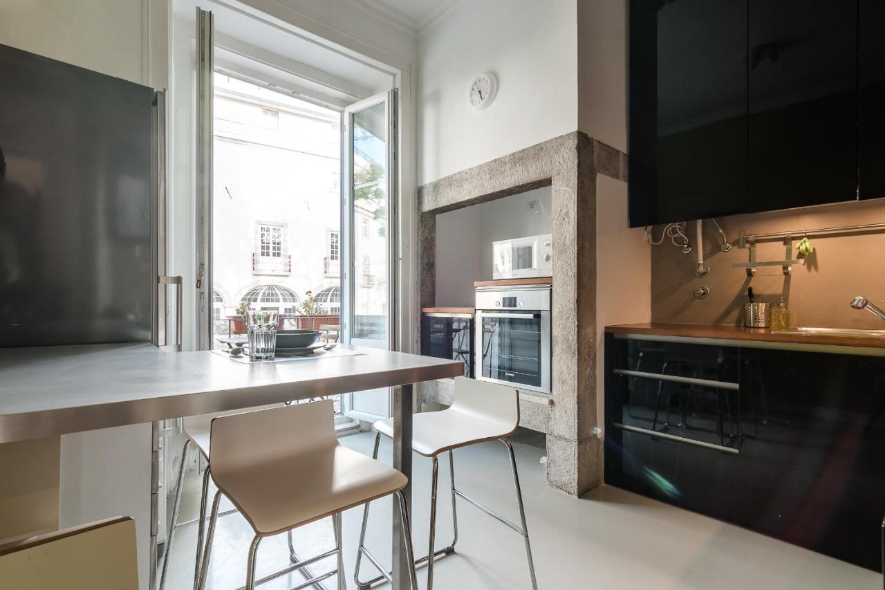 Elegant 3 Bedroom Flat With View In Principe Real Lisbon Exterior photo